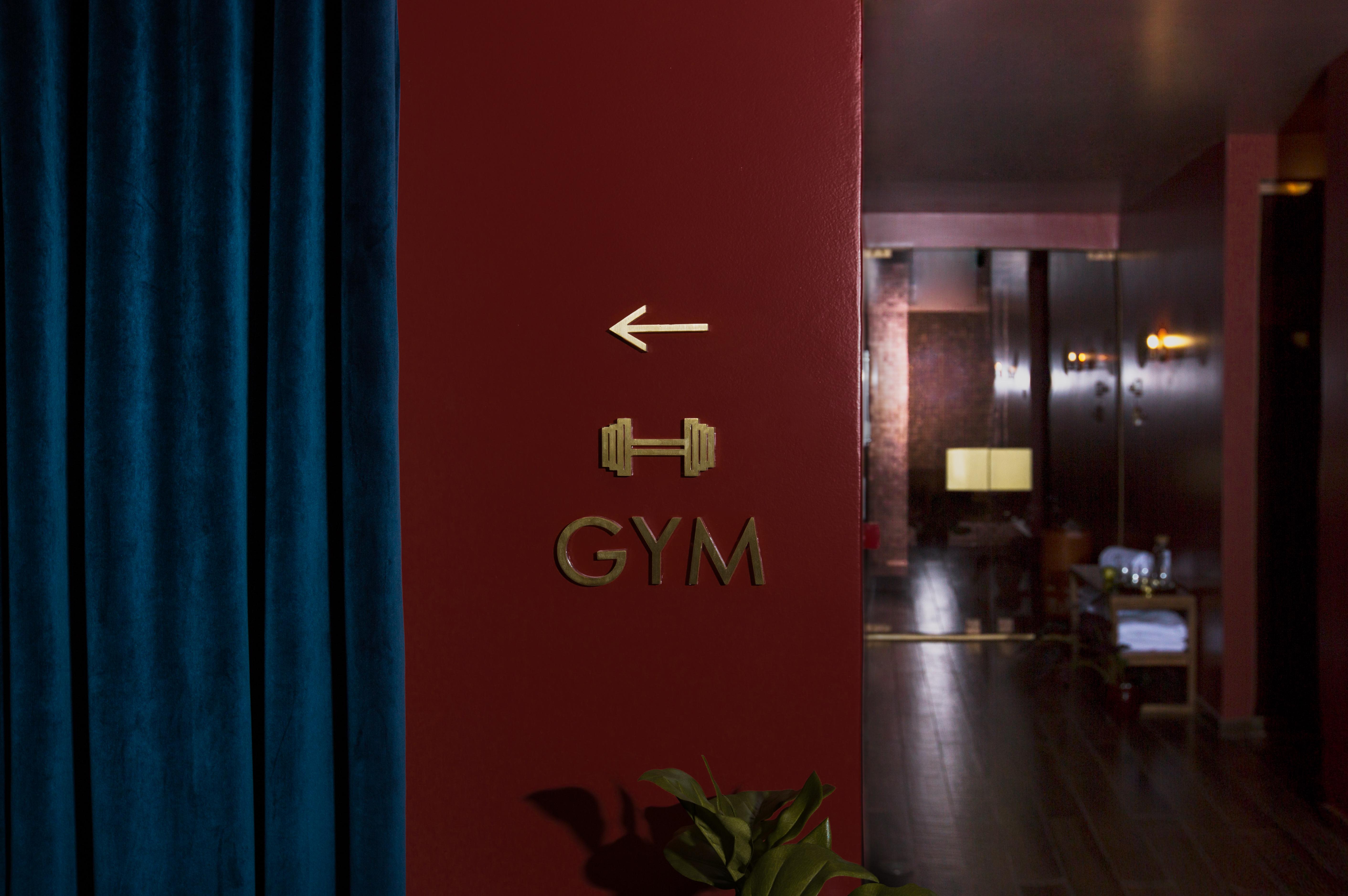 The Vintage Hotel & Spa Лісабон Екстер'єр фото The gym at the Standard London